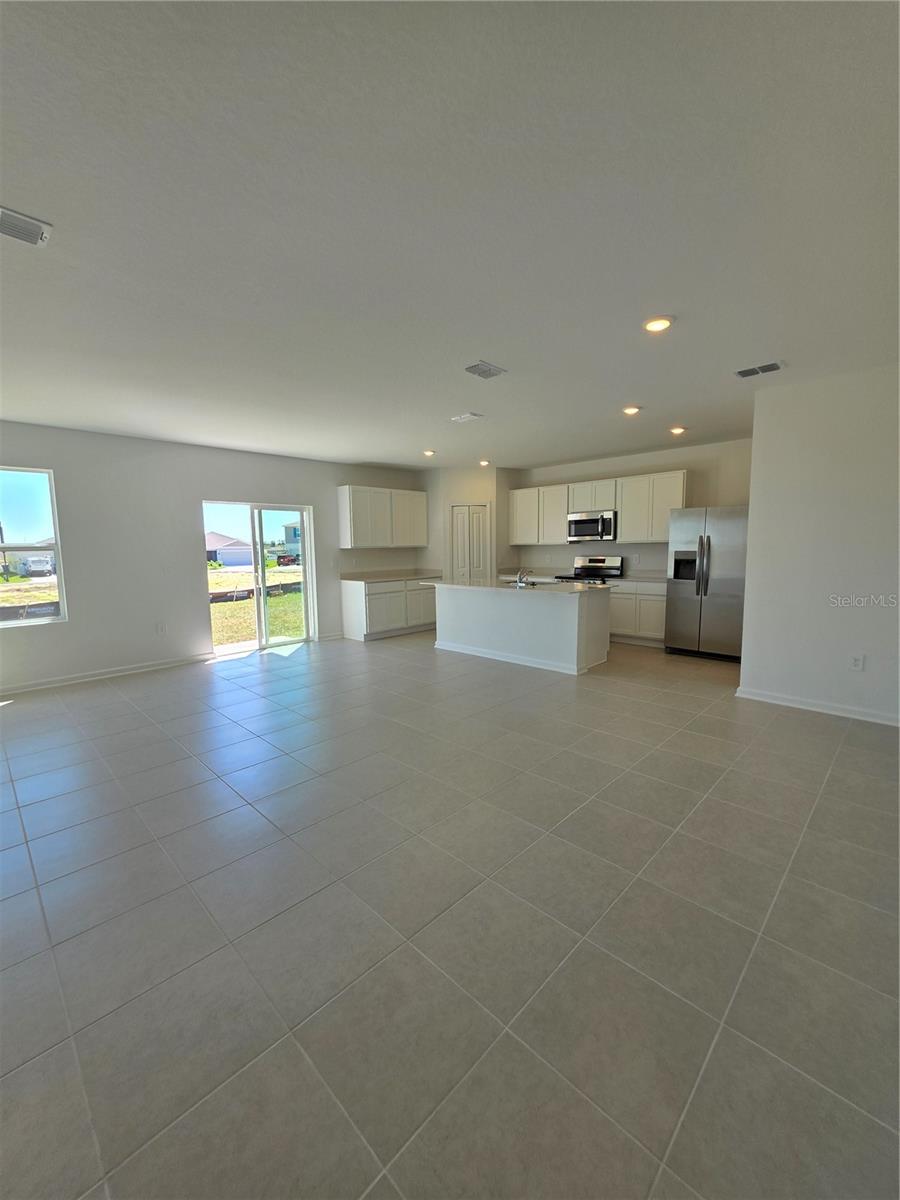 3382 ALEXANDER DRIVE