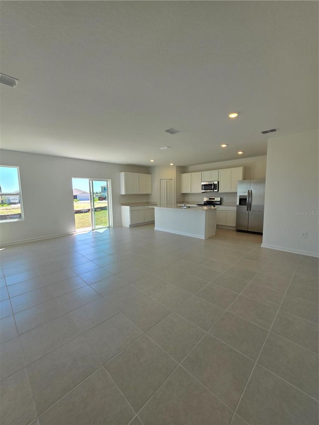 Photo of 3382 Alexander Drive, Lake Wales, FL 33853 (MLS # O6403261)