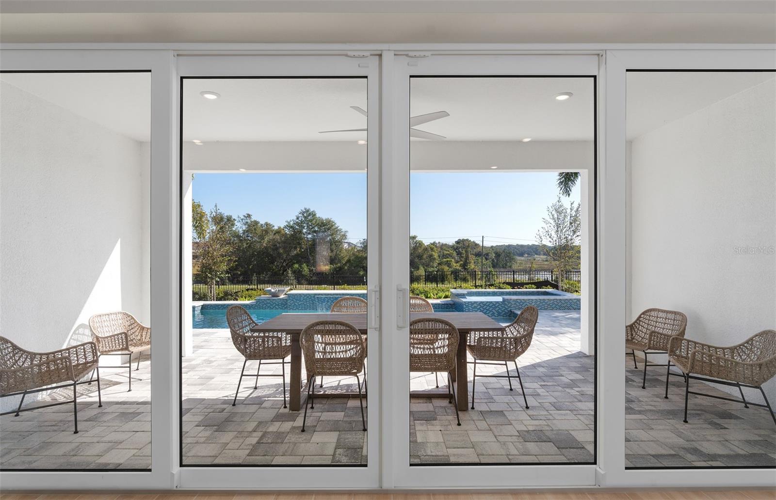 WILLOW RIDGE - Residential