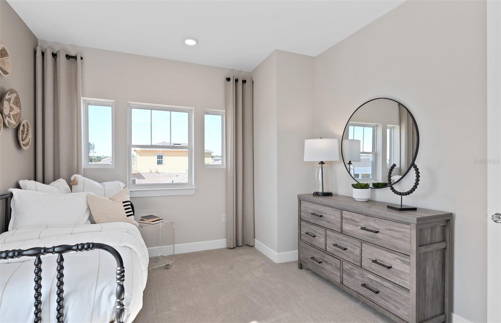 WILLOW RIDGE - Residential