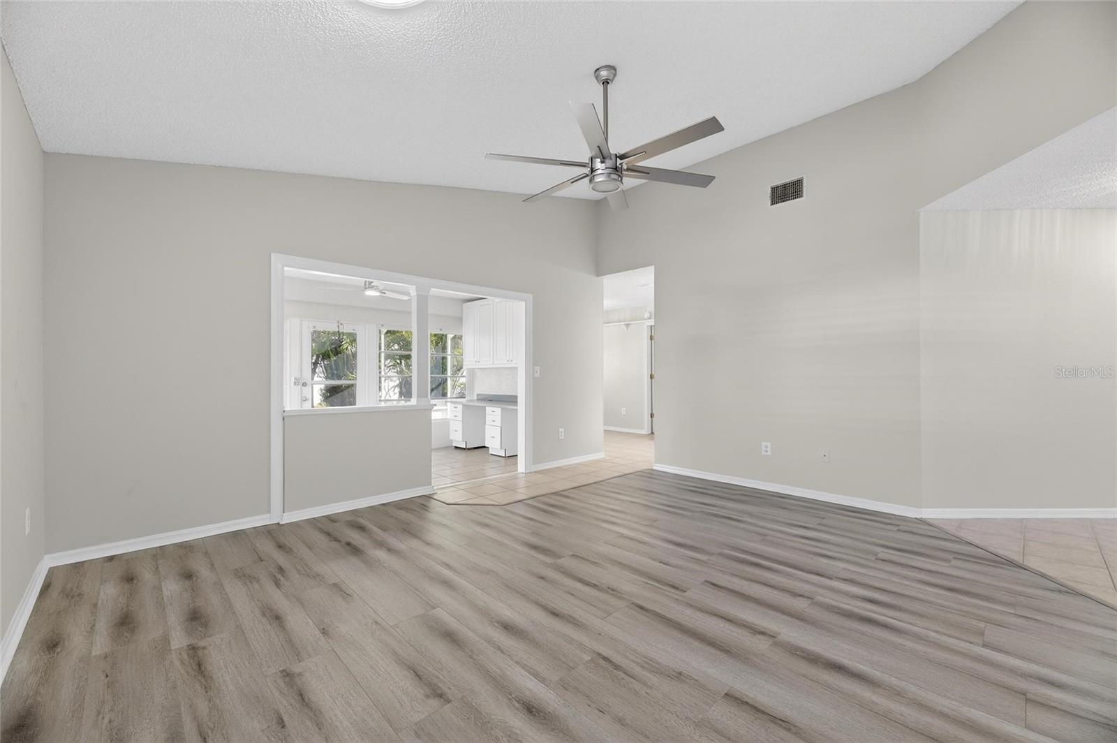 SUN CITY CENTER UNIT 154 - Residential