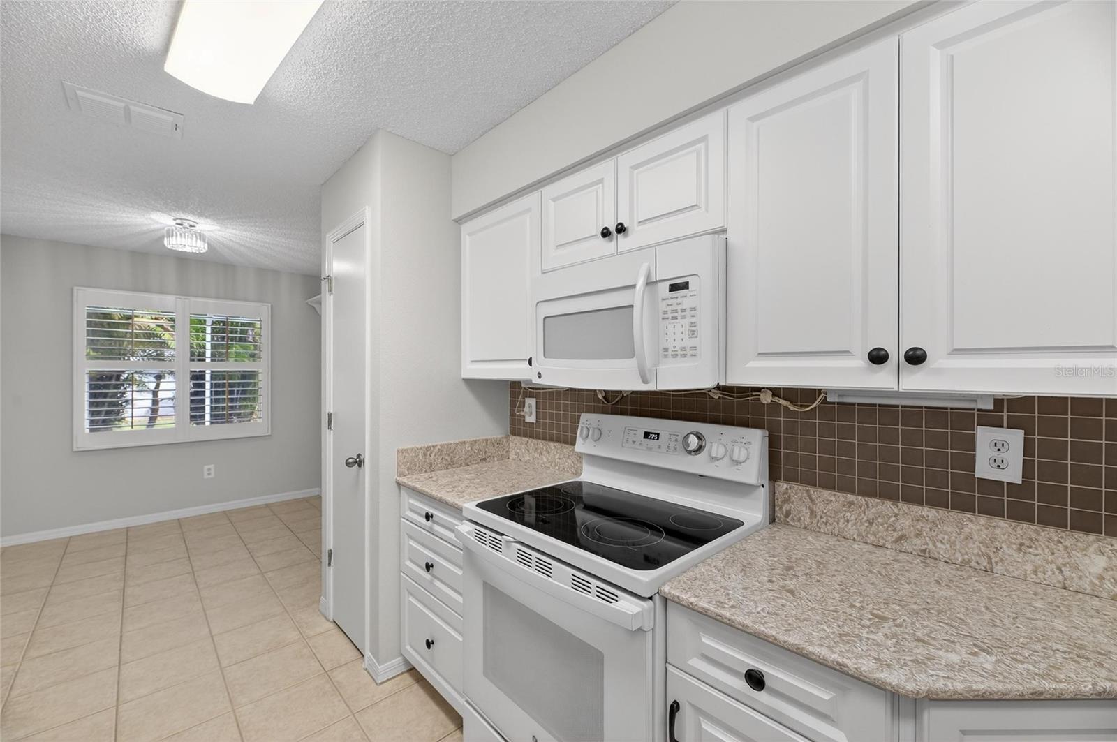 SUN CITY CENTER UNIT 154 - Residential