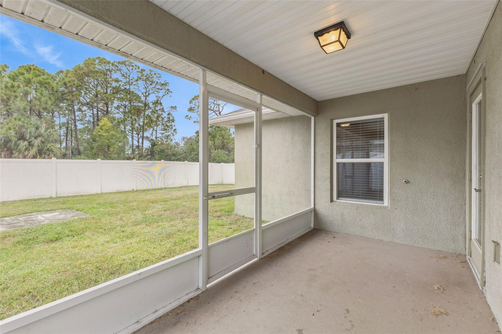 PLANTATION OAKS/BREVARD PH 4 - Residential Lease