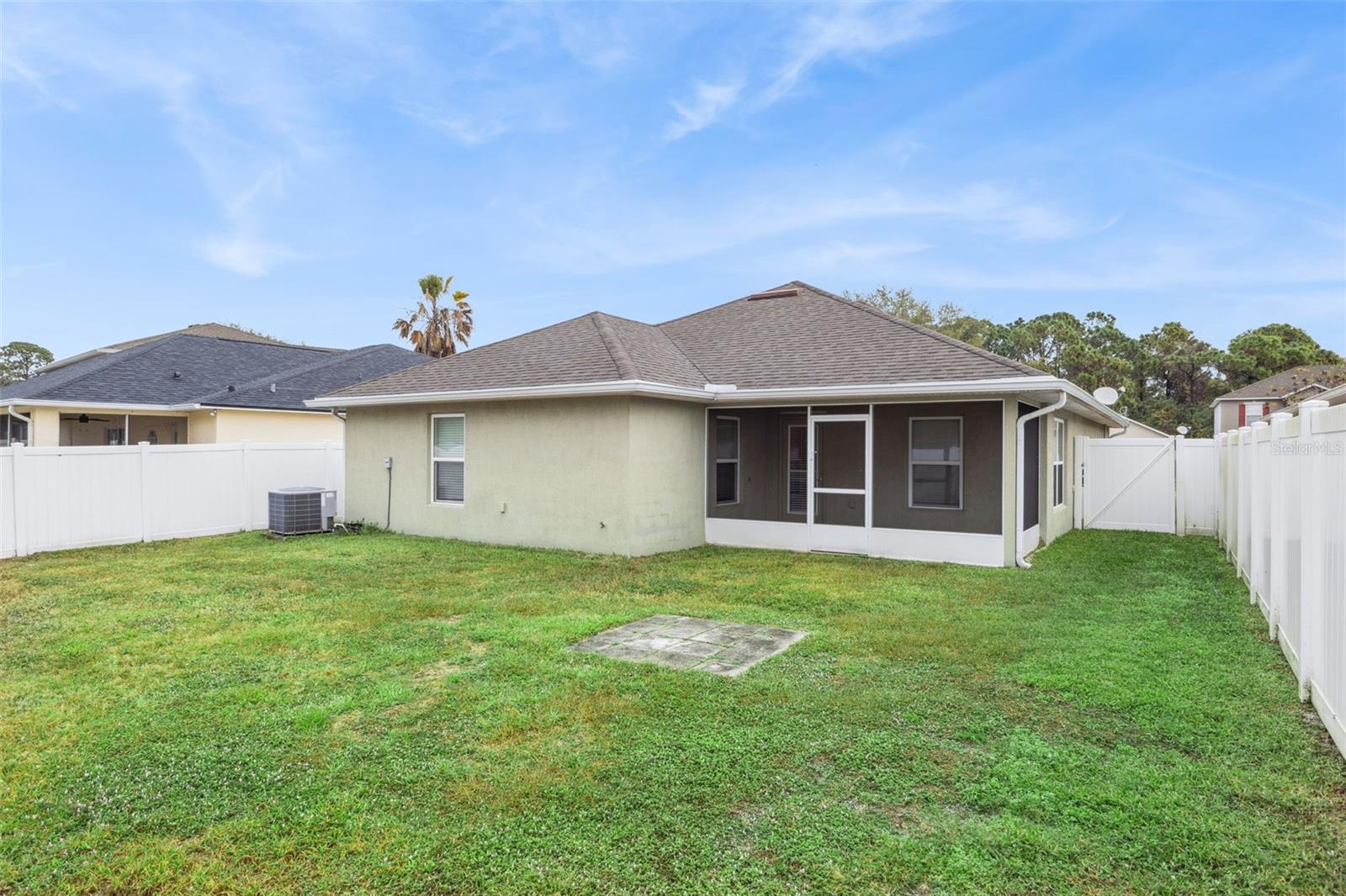 PLANTATION OAKS/BREVARD PH 4 - Residential Lease