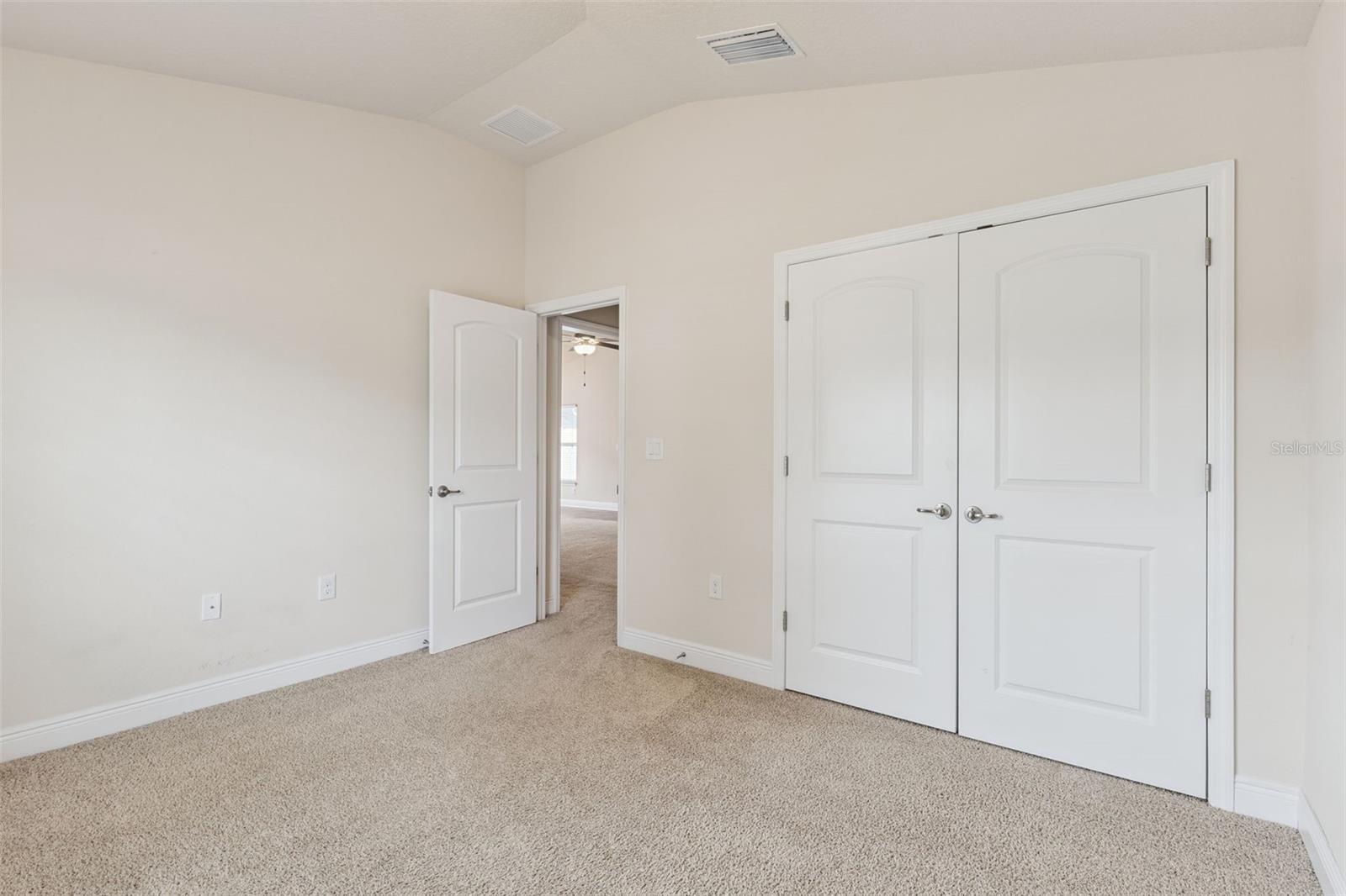 PLANTATION OAKS/BREVARD PH 4 - Residential Lease