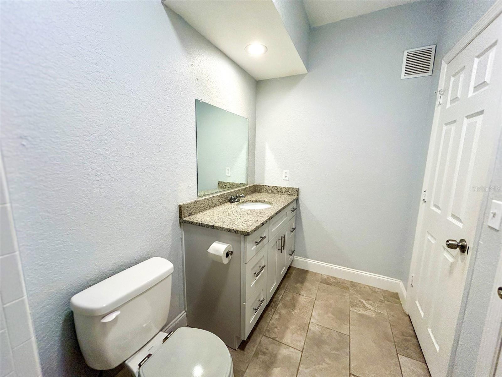 NOTTING HILL A CONDO - Residential Lease