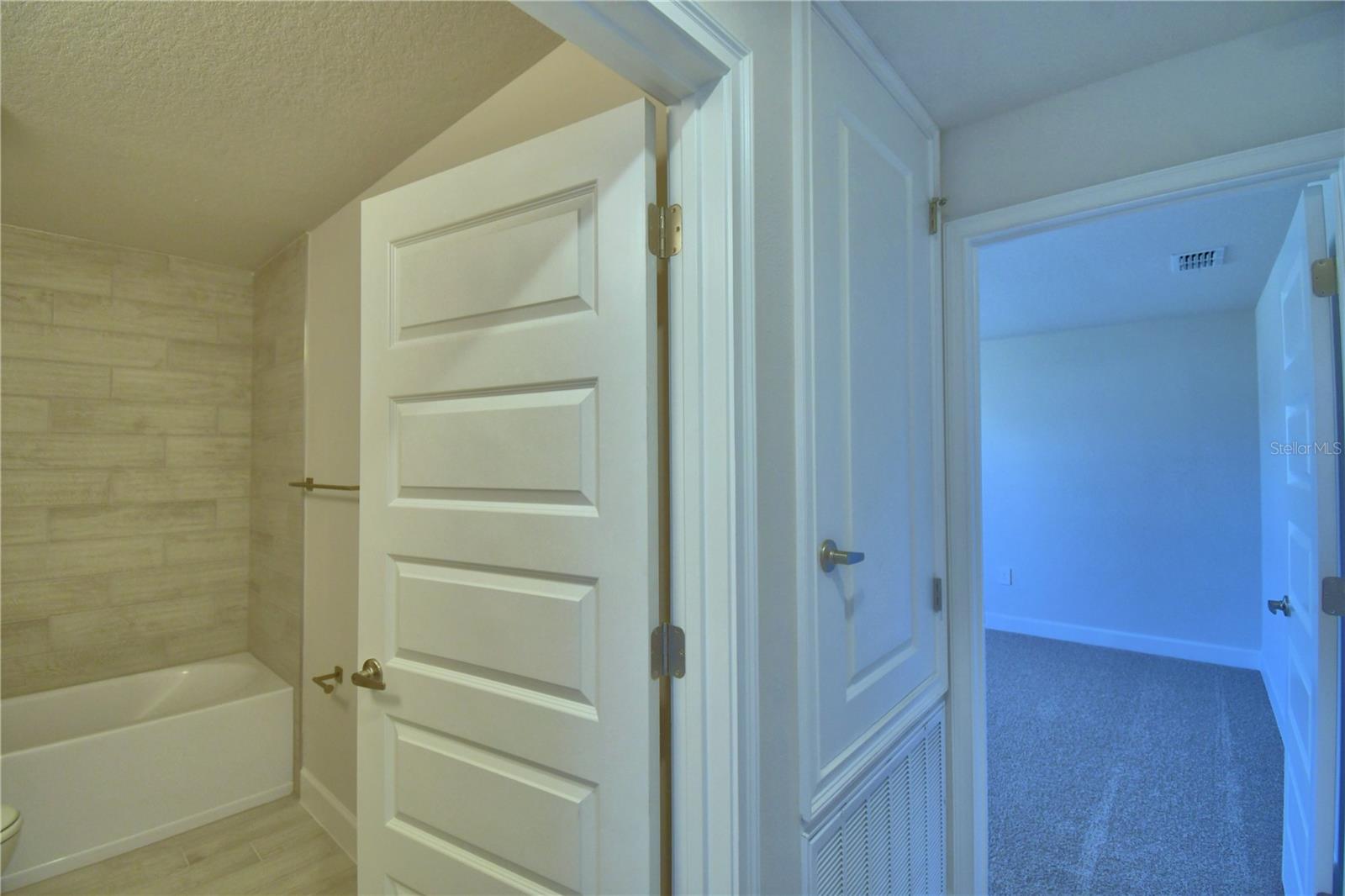 LAKE JULIANA ESTATES - Residential