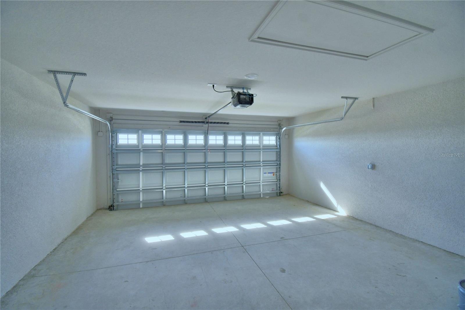 LAKE JULIANA ESTATES - Residential