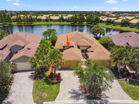 Photo of 3390 Fallbrook Dr, Kissimmee, FL 34759 (MLS # S5130722)
