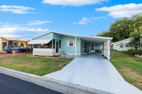 A home in WESLEY CHAPEL