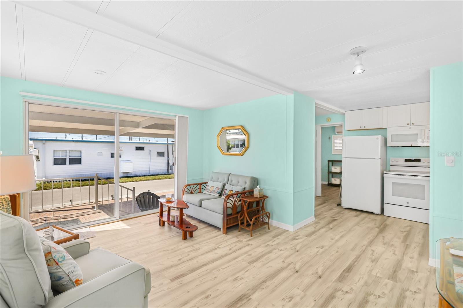 PARADISE BAY ESTATES CO-OP - Residential
