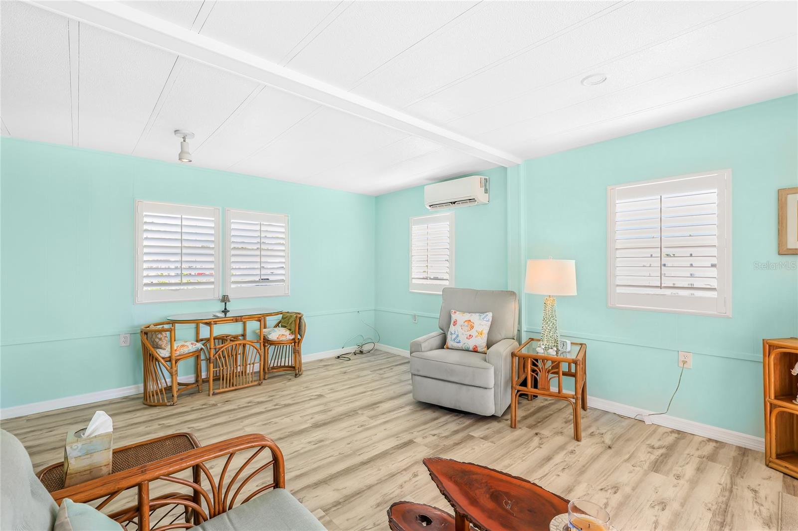 PARADISE BAY ESTATES CO-OP - Residential