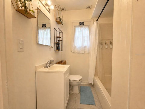 Tiny photo for 617 NE 25th Avenue, Ocala, FL 34470 (MLS # OM729857)
