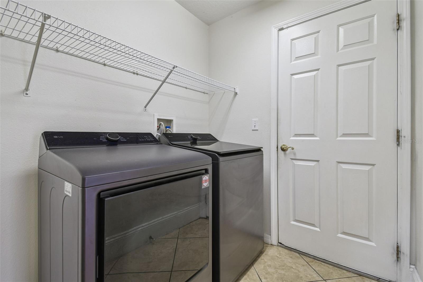 CARROLLWOOD CROSSING - Residential