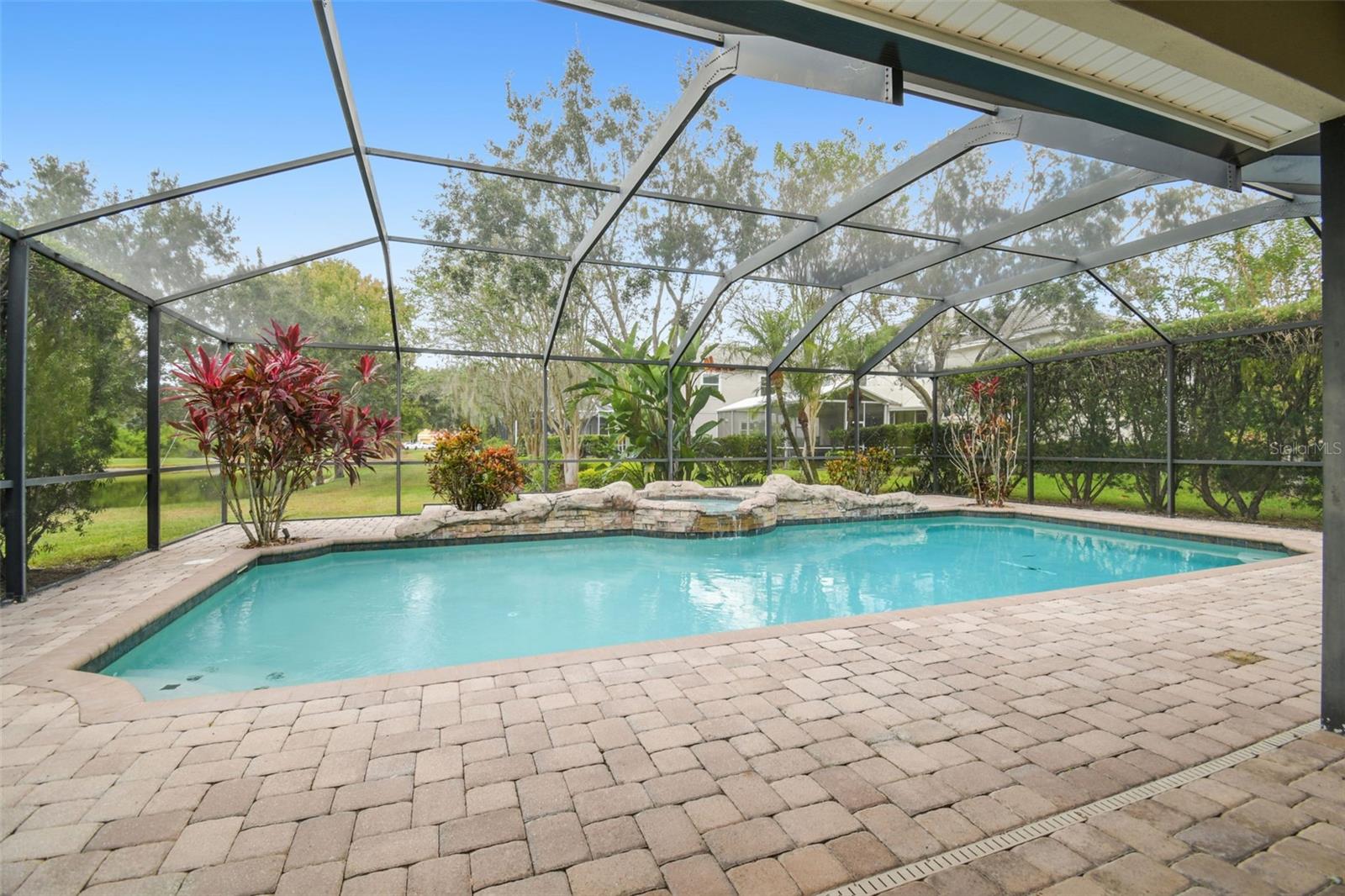 CARROLLWOOD CROSSING - Residential