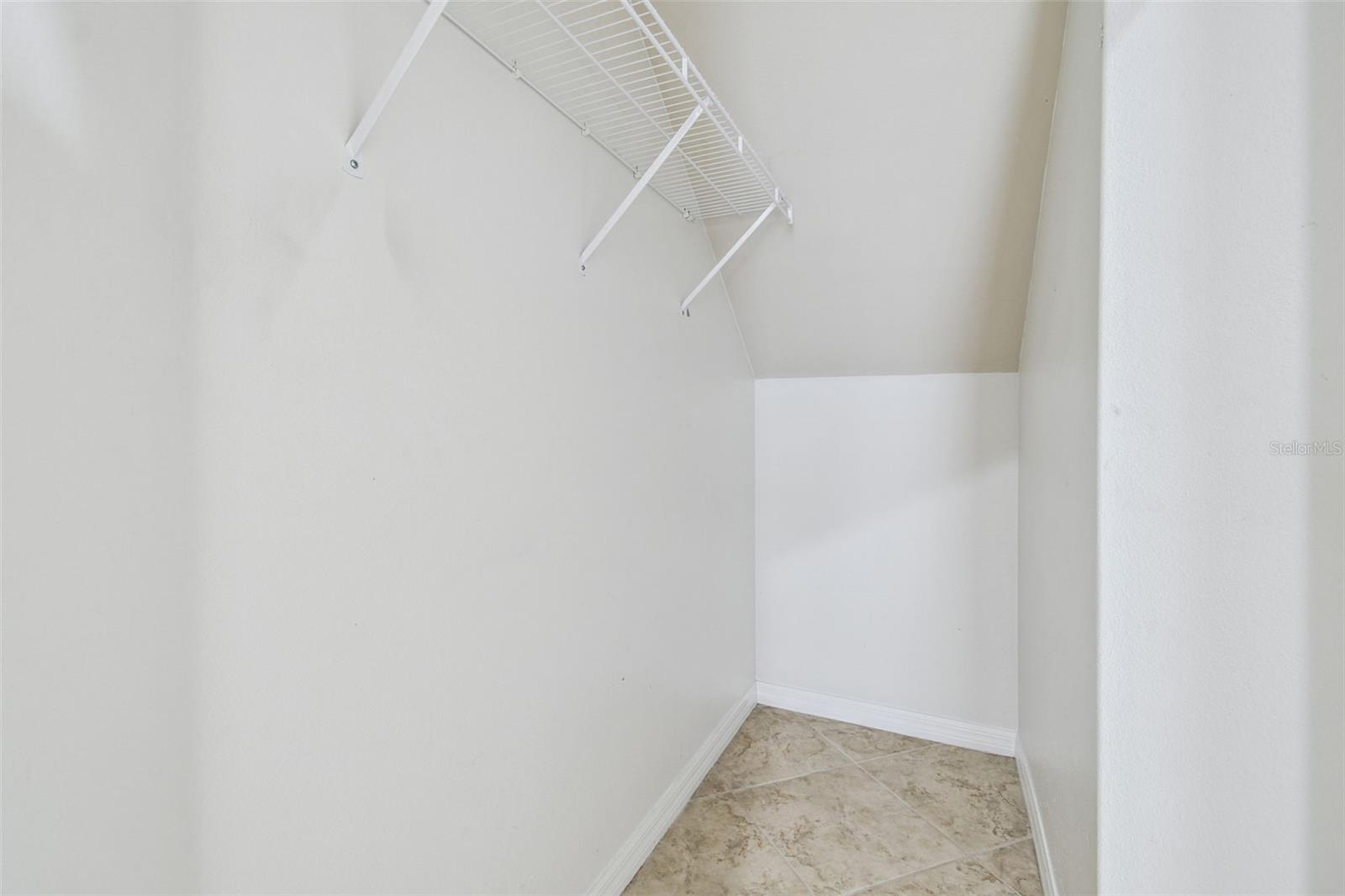 CARROLLWOOD CROSSING - Residential