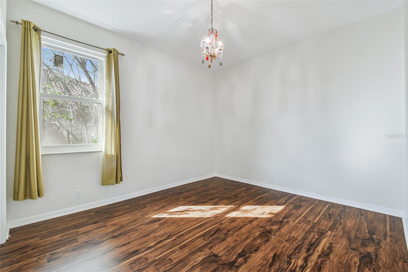 CARROLLWOOD CROSSING - Residential