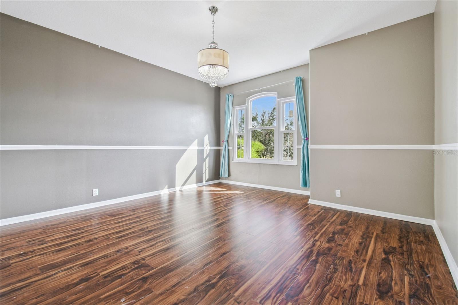 CARROLLWOOD CROSSING - Residential