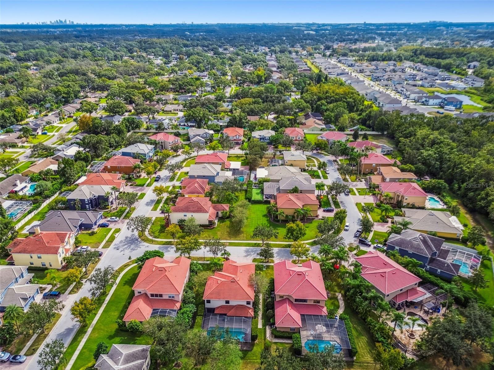 CARROLLWOOD CROSSING - Residential