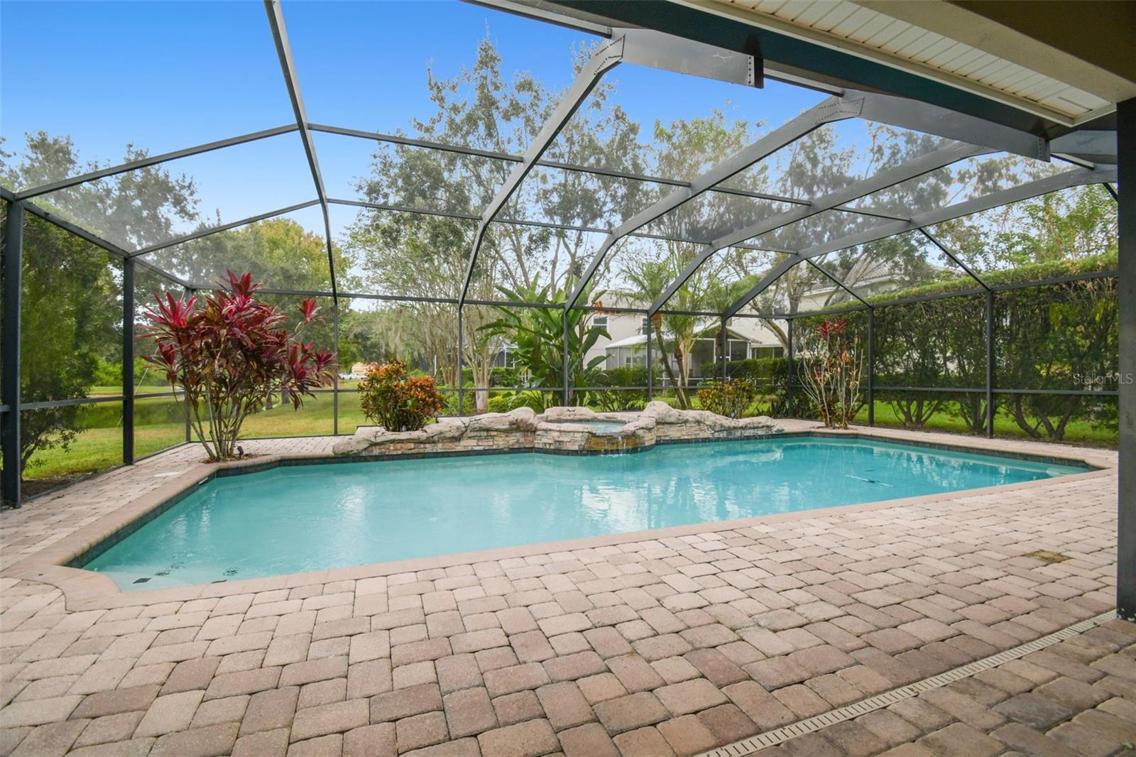 CARROLLWOOD CROSSING - Residential