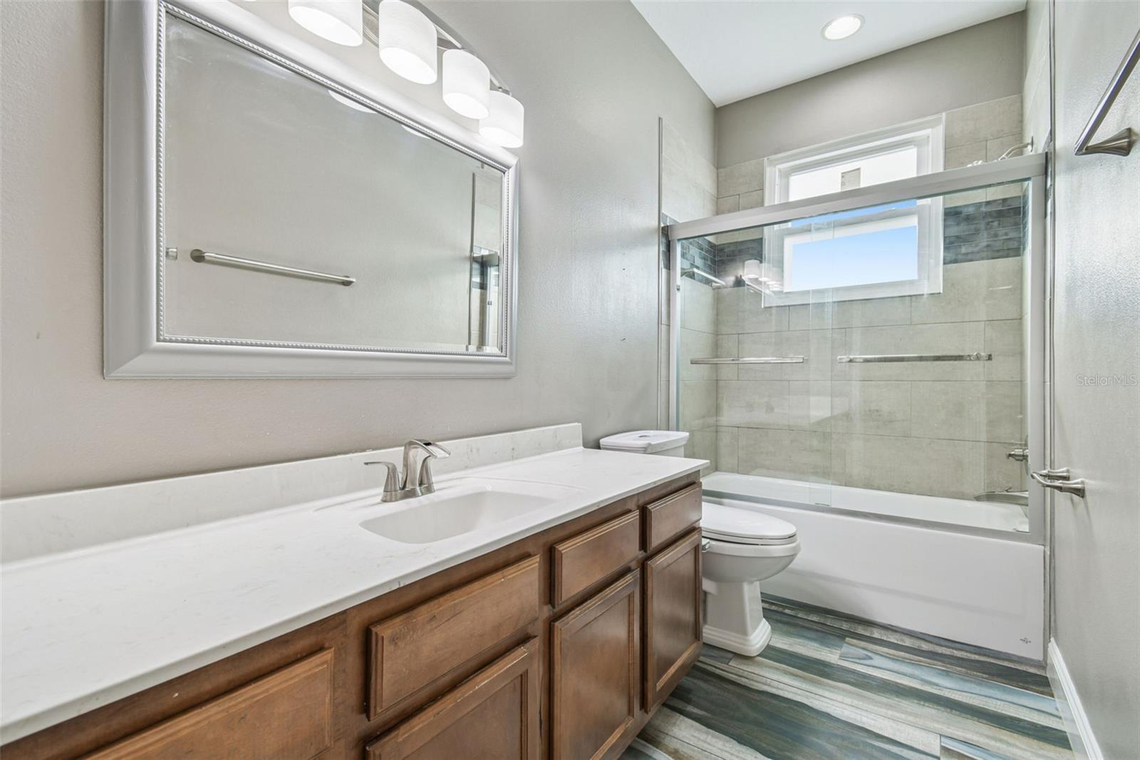 CARROLLWOOD CROSSING - Residential