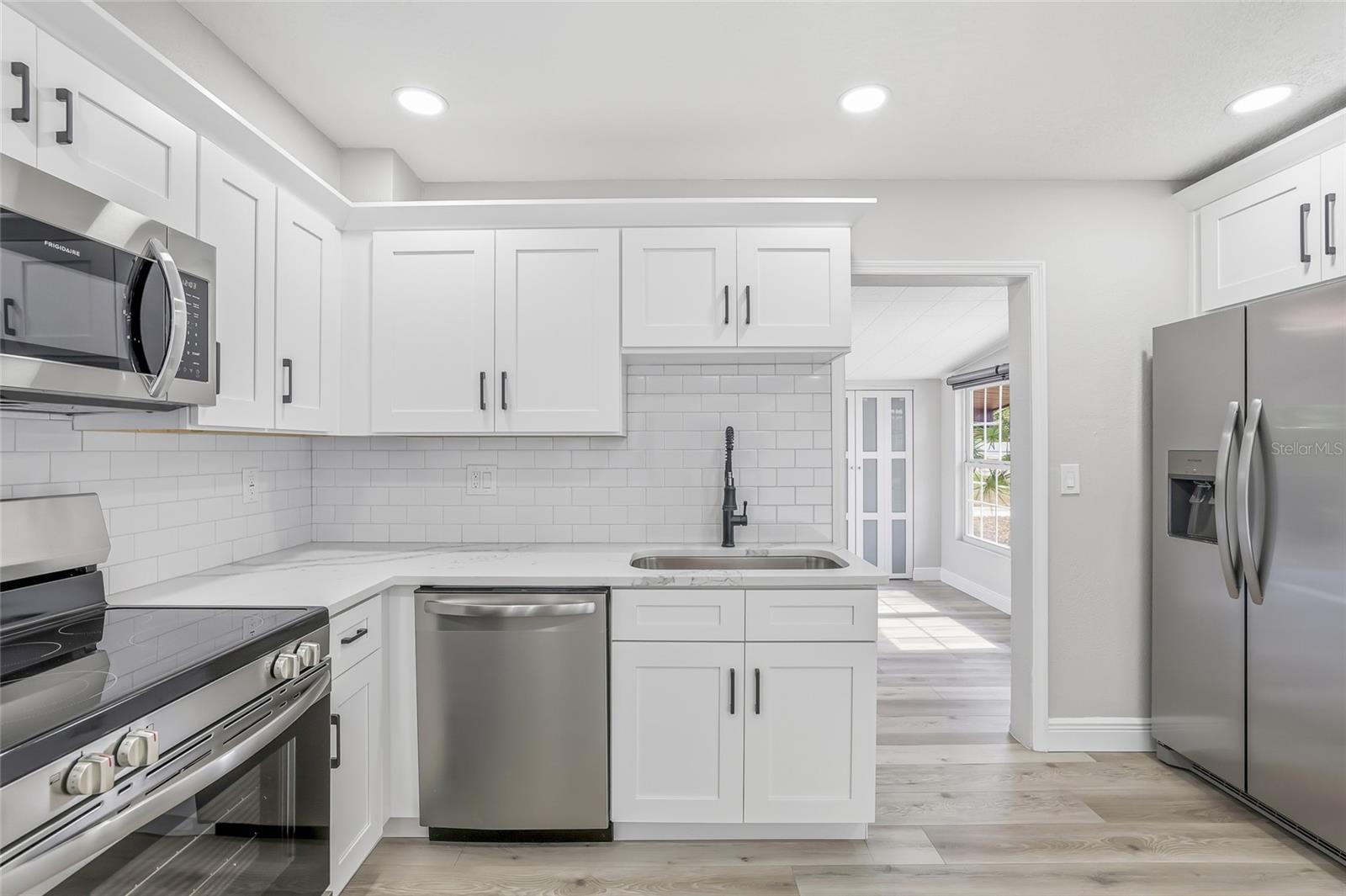 GANDY GARDENS 4 - Residential