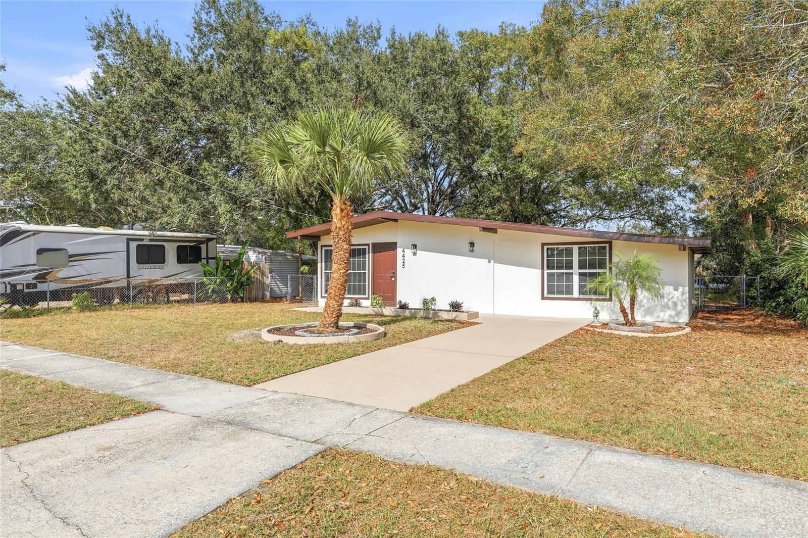 GANDY GARDENS 4 - Residential