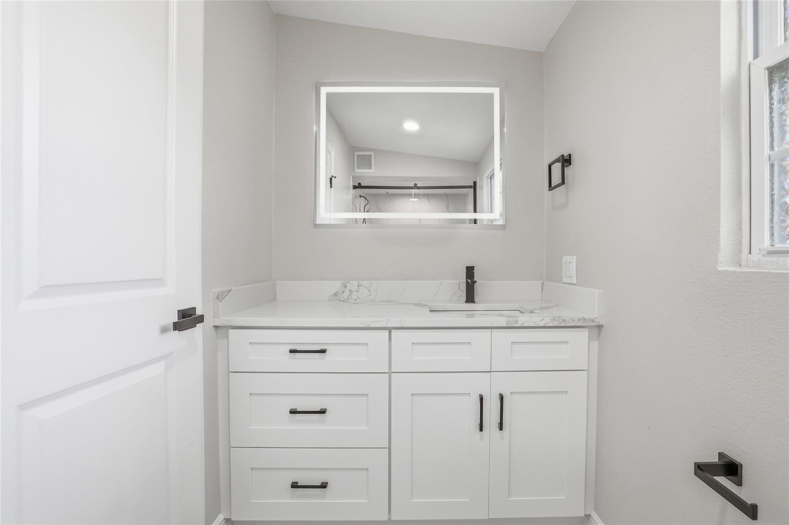 GANDY GARDENS 4 - Residential