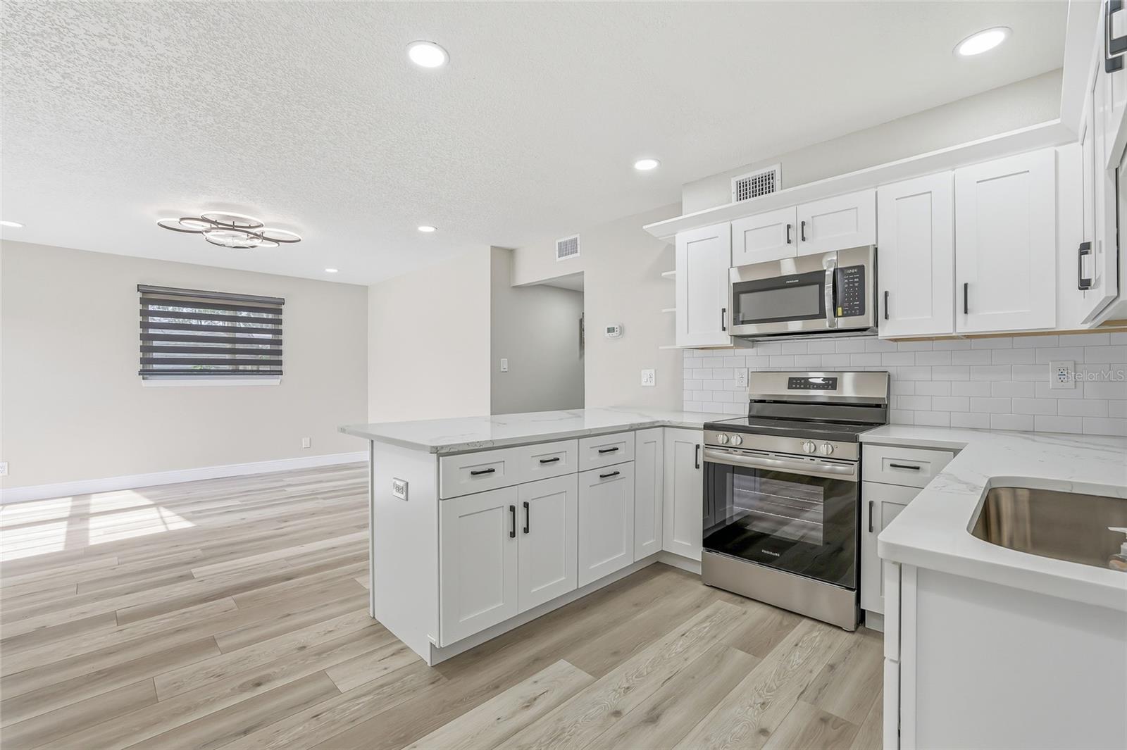 GANDY GARDENS 4 - Residential