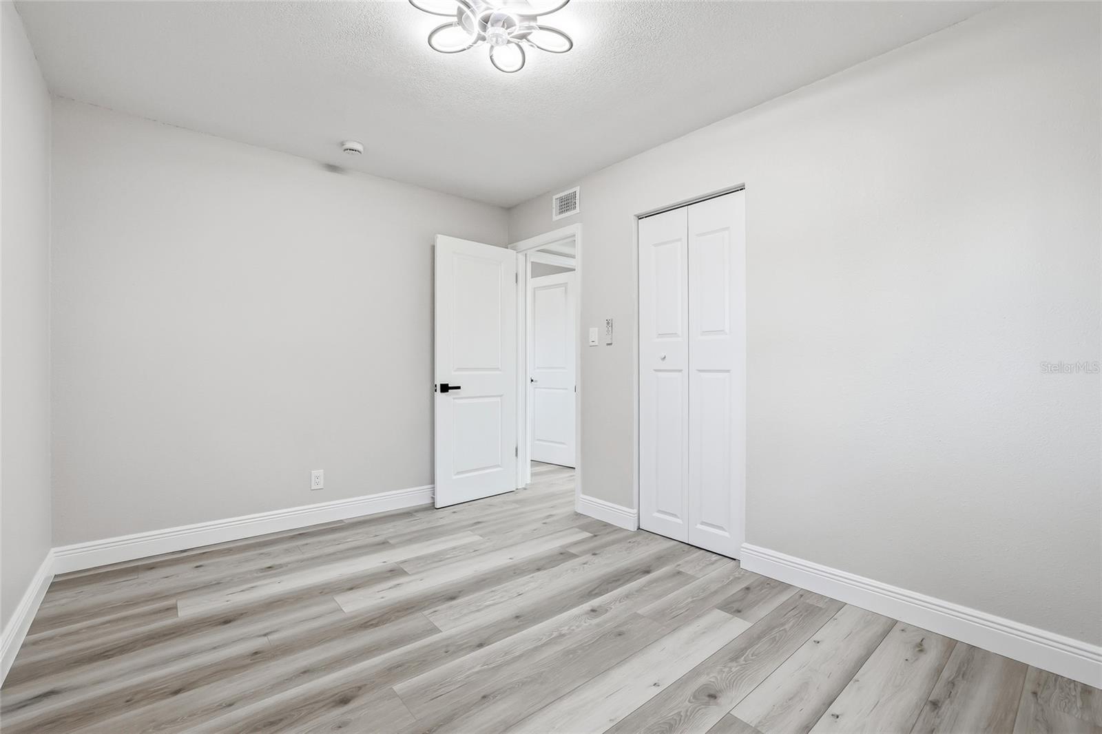 GANDY GARDENS 4 - Residential