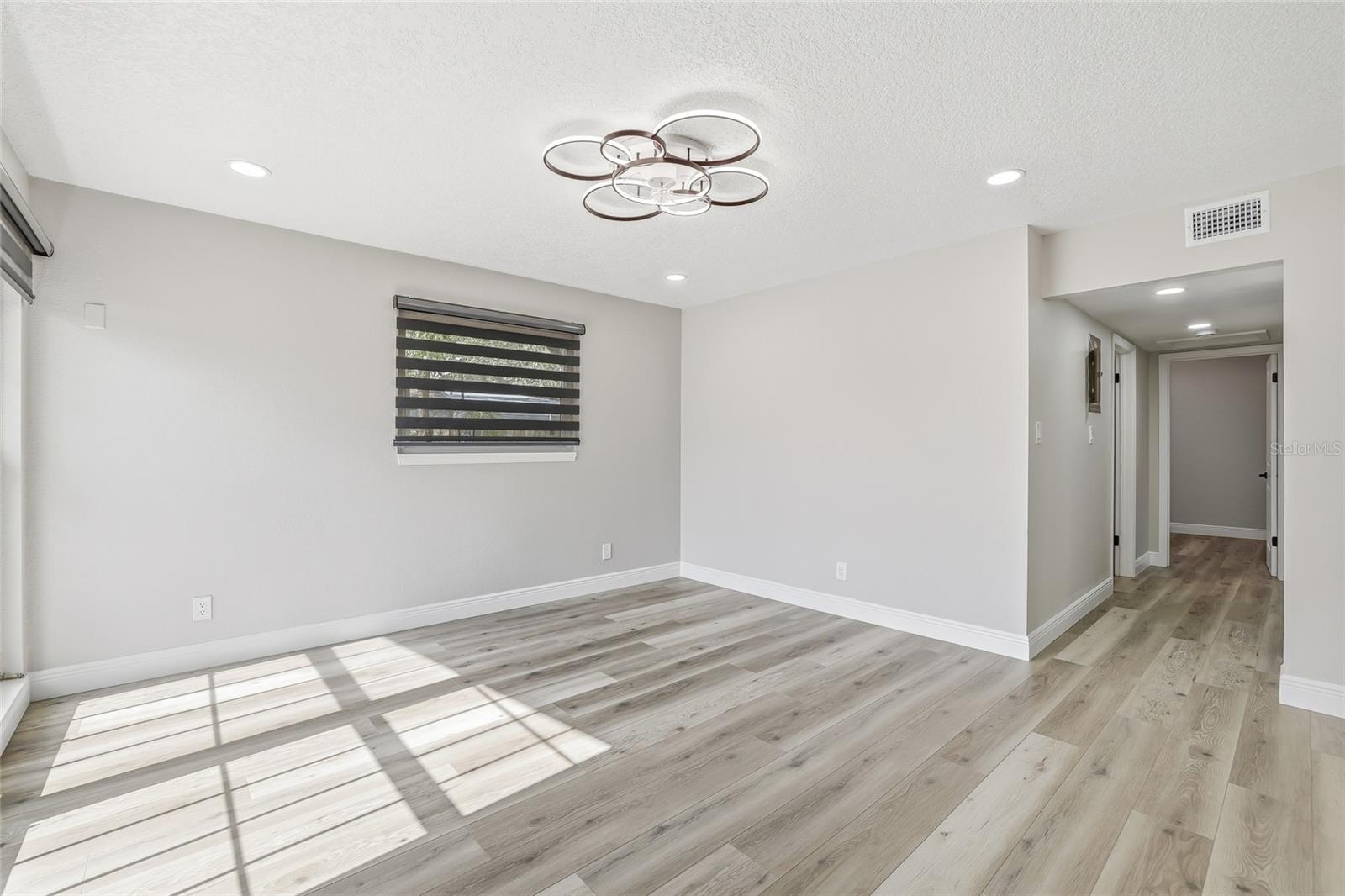 GANDY GARDENS 4 - Residential