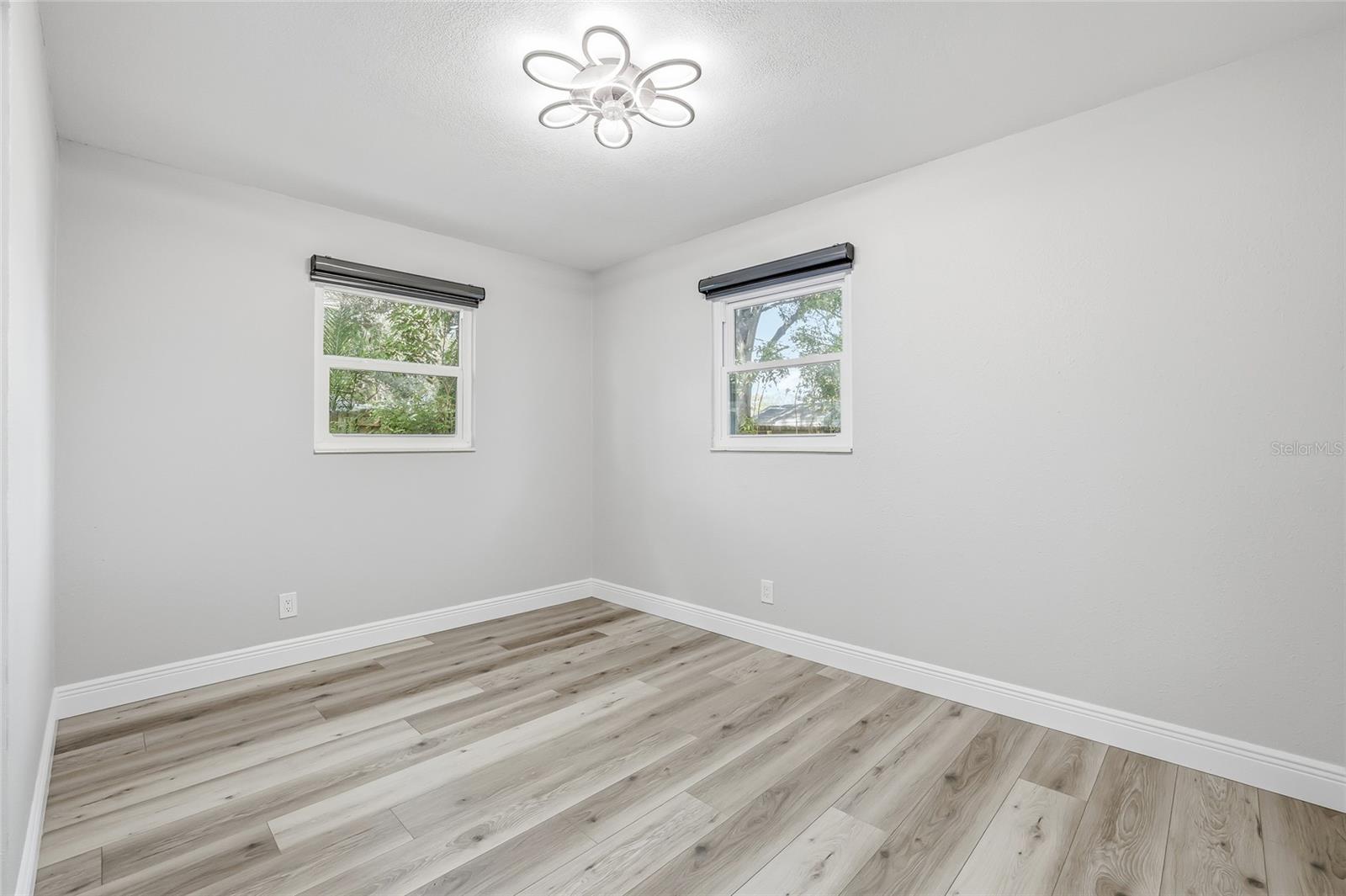 GANDY GARDENS 4 - Residential