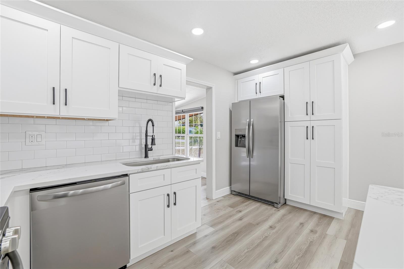 GANDY GARDENS 4 - Residential