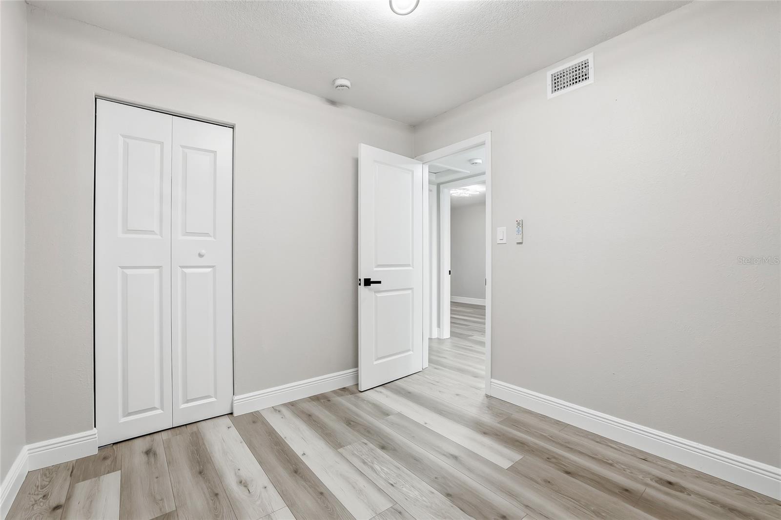 GANDY GARDENS 4 - Residential