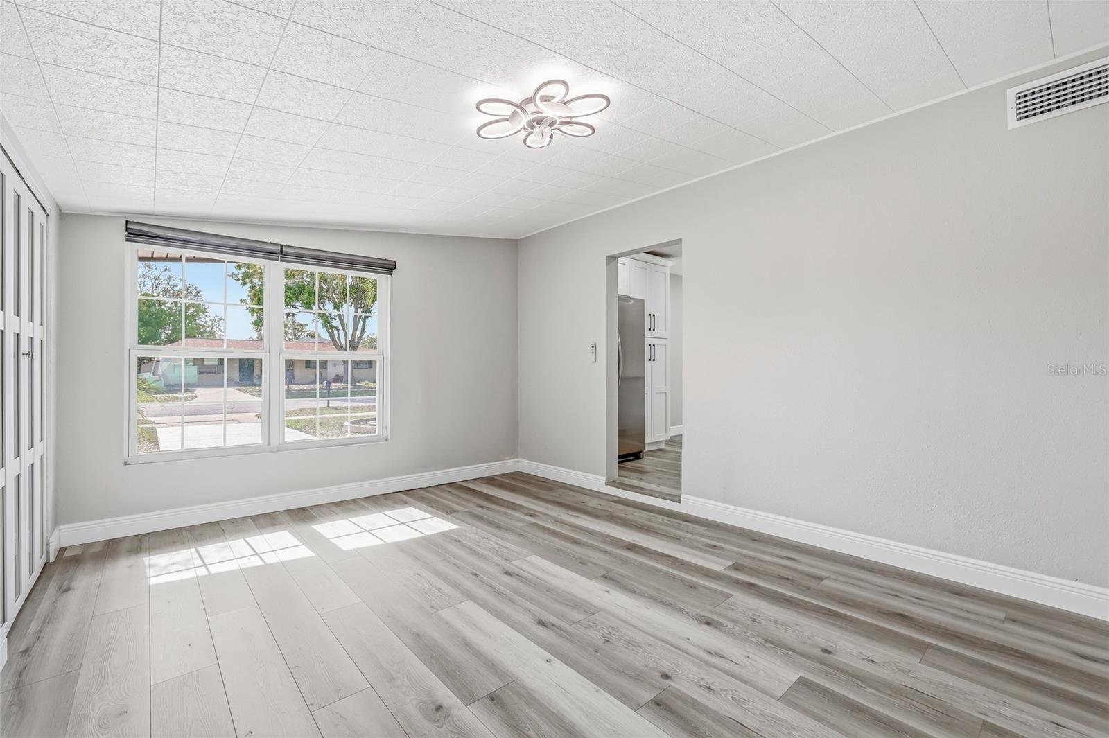 GANDY GARDENS 4 - Residential