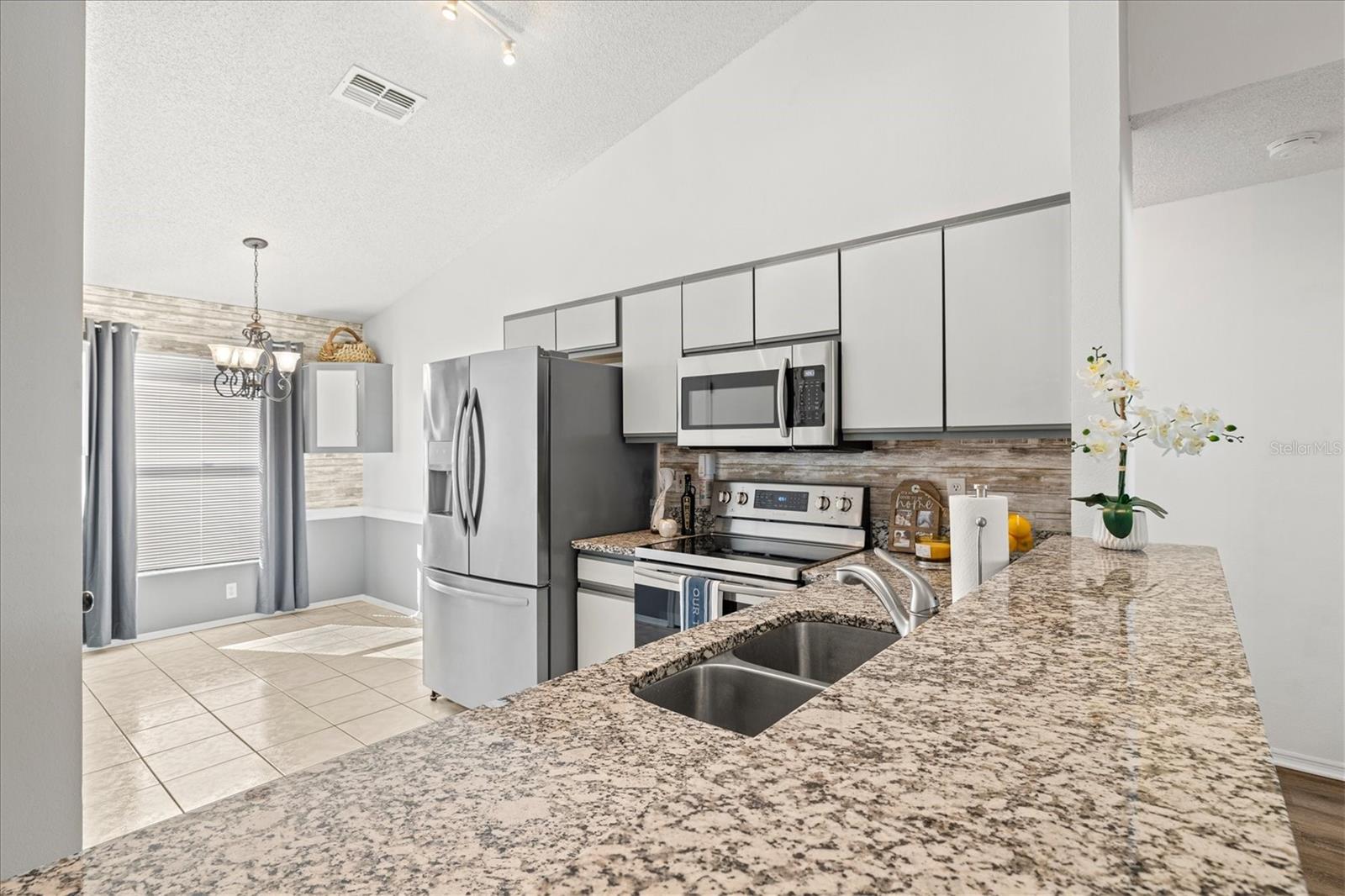 GATES CREEK - Residential