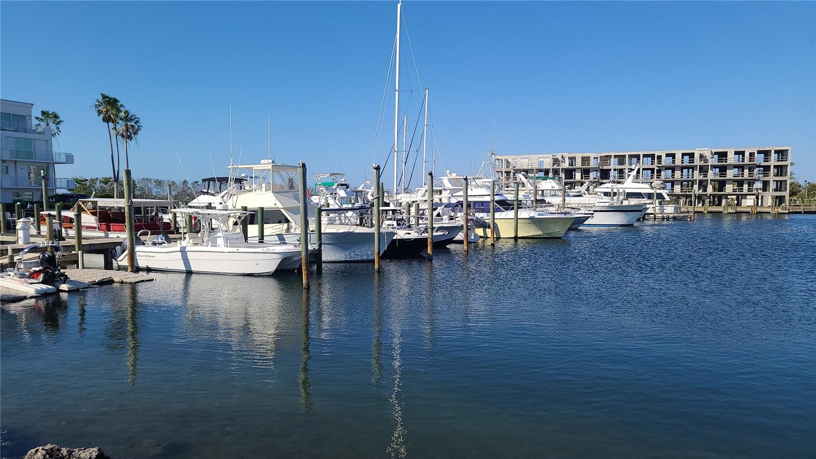 CAPE HAZE WINDWARD - Residential