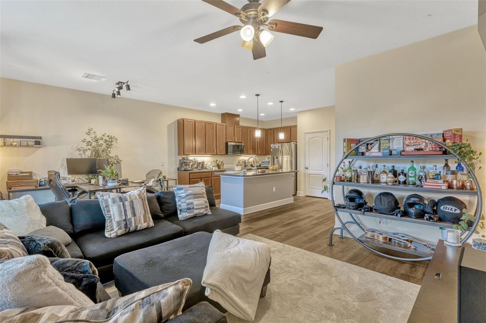 2631 RIVER LANDING DRIVE