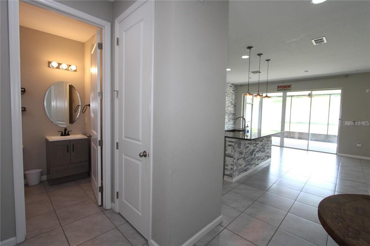 SUMMERS CORNER - Residential Lease