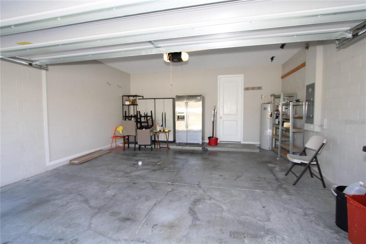 SUMMERS CORNER - Residential Lease