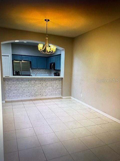 TOWNS AT LAKESIDE - Residential Lease