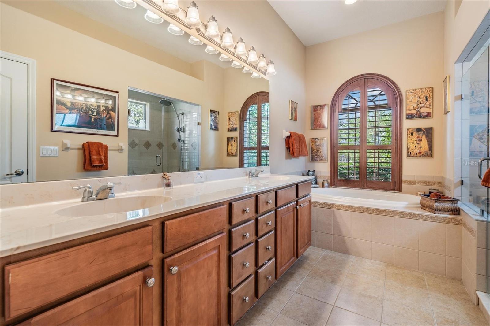 LAKE JOVITA GOLF AND COUNTRY CLUB - Residential