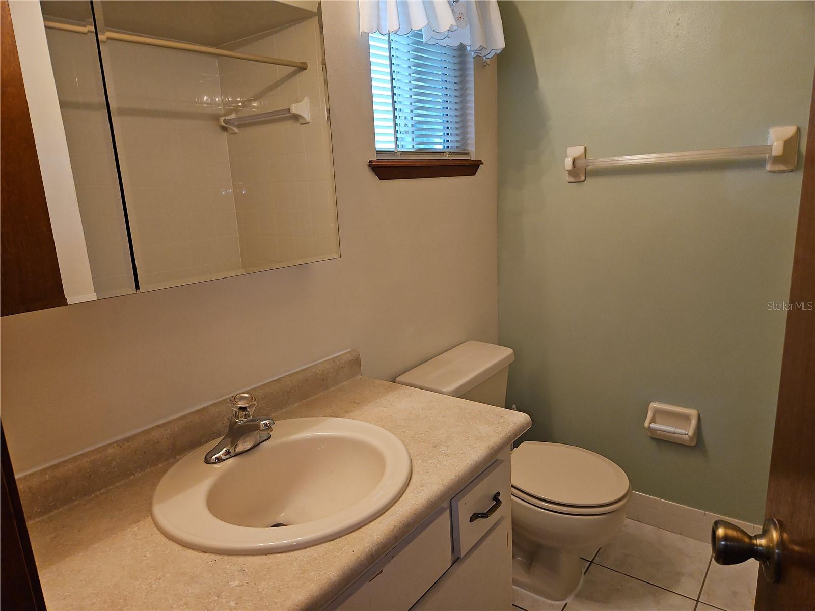 PALM CAY UN 02 & REPLAT/TRACTS - Residential