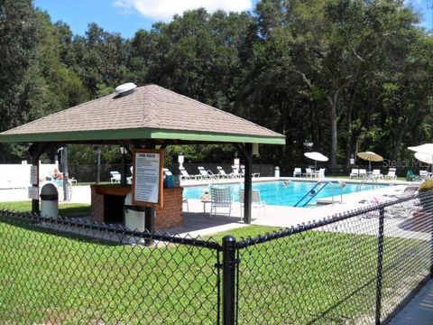 Tiny photo for 11087 SW 77th Court, Ocala, FL 34476 (MLS # OM721866)