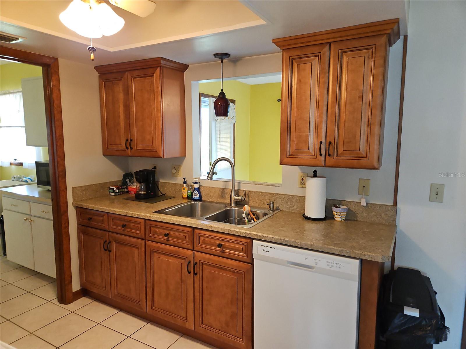 PALM CAY UN 02 & REPLAT/TRACTS - Residential