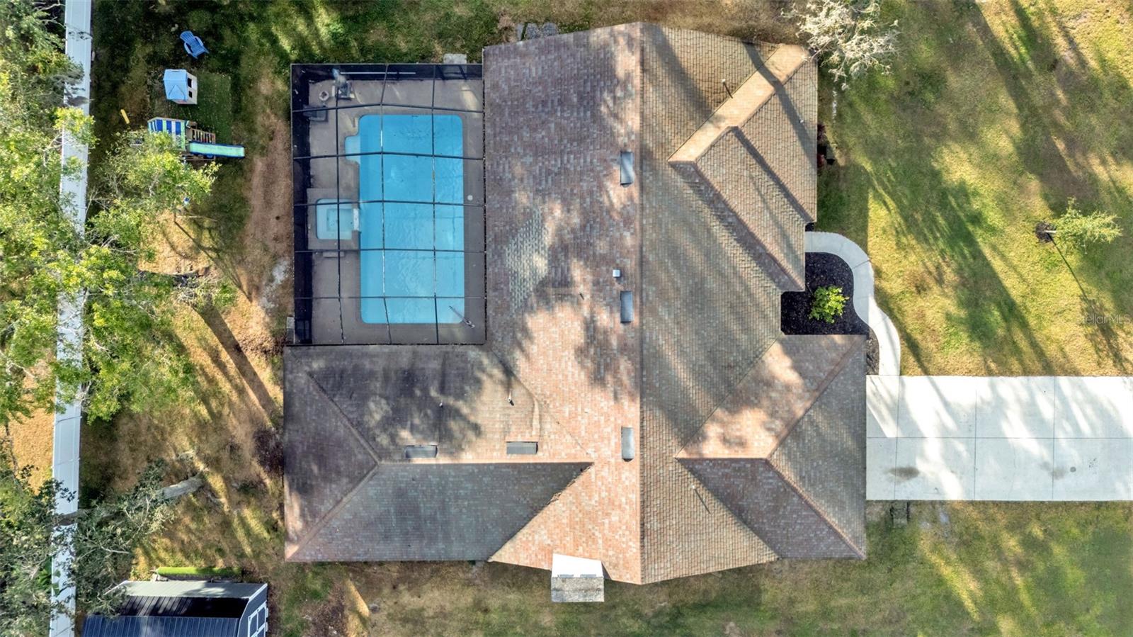 DEER BROOKE - Residential