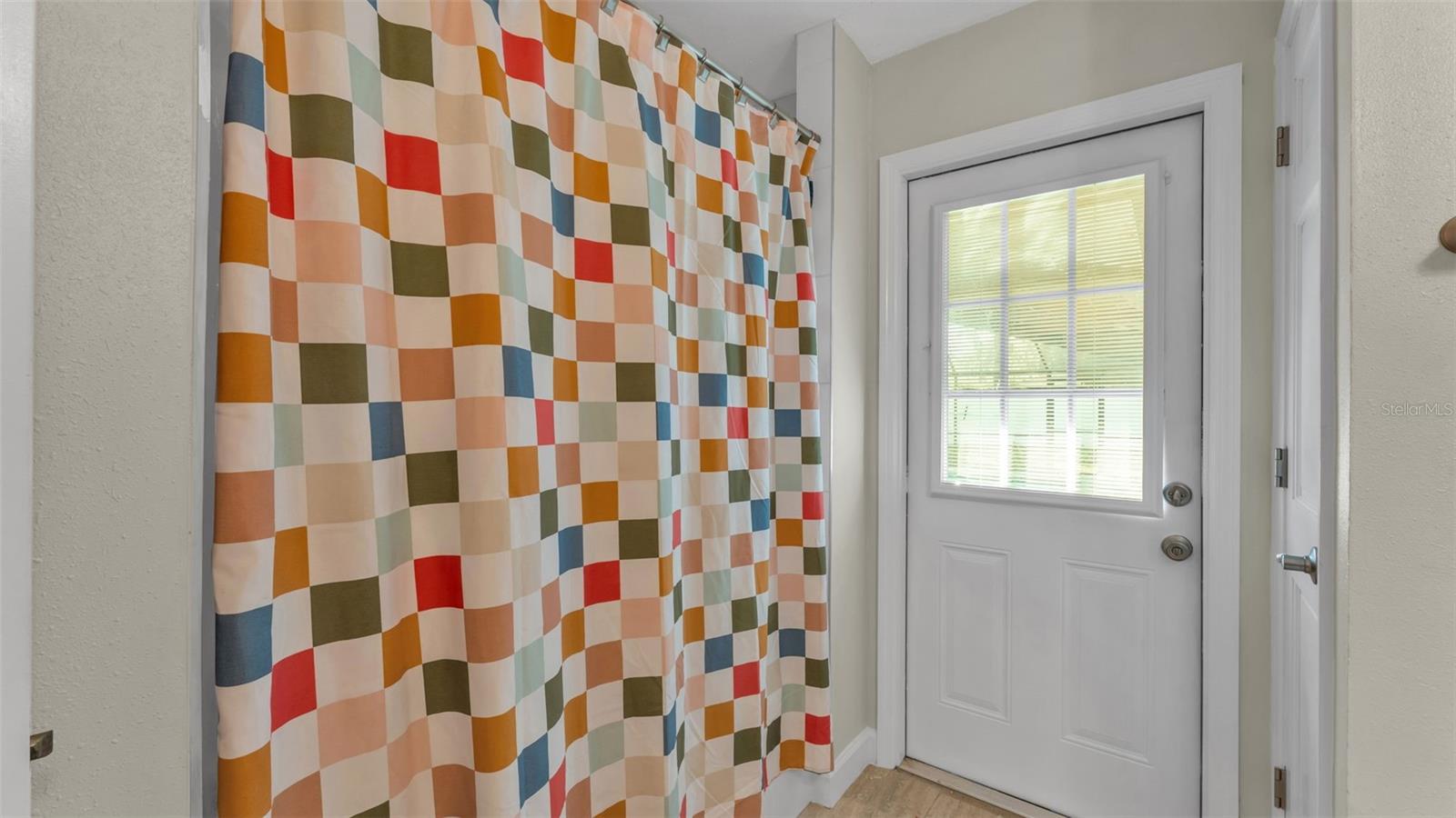 DEER BROOKE - Residential