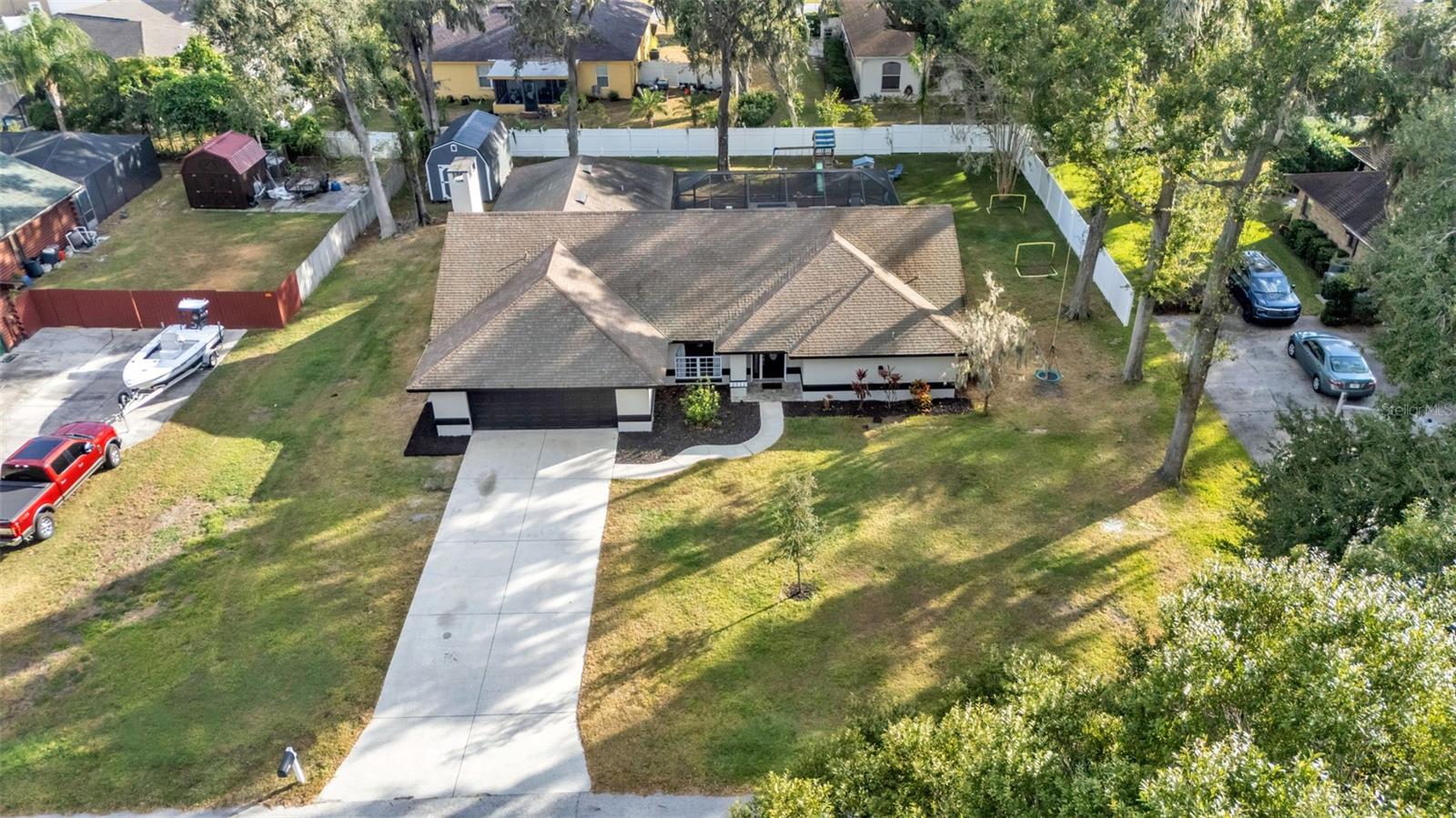 DEER BROOKE - Residential