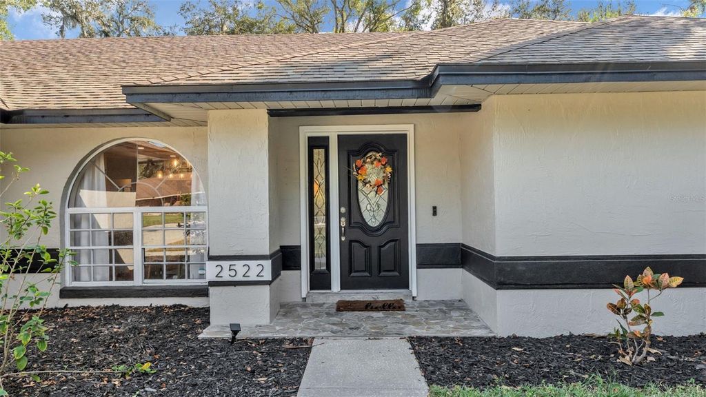 Photo of 2522 Twelve Point Drive, Lakeland, FL 33811 (MLS # L4957076)