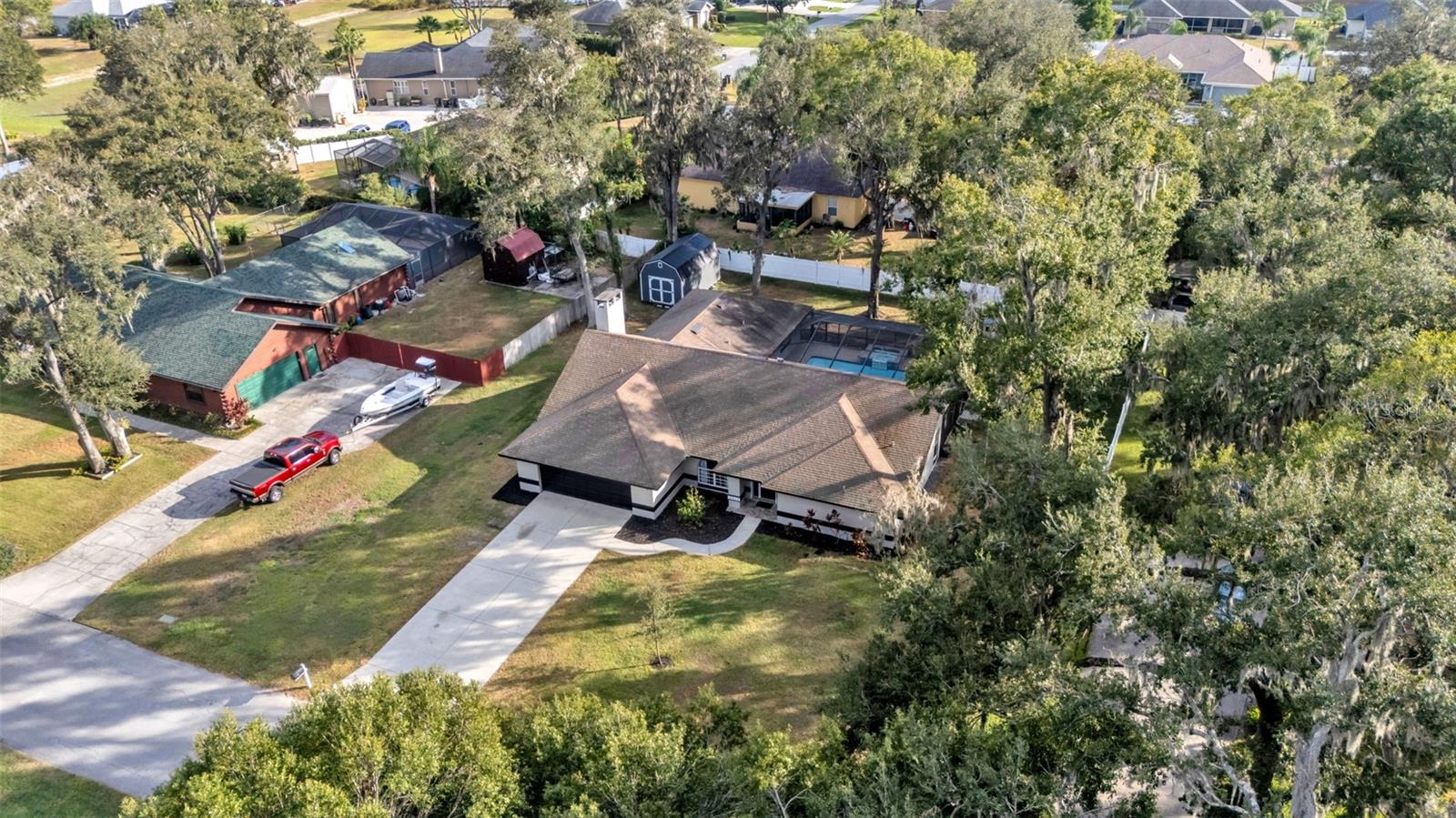 DEER BROOKE - Residential